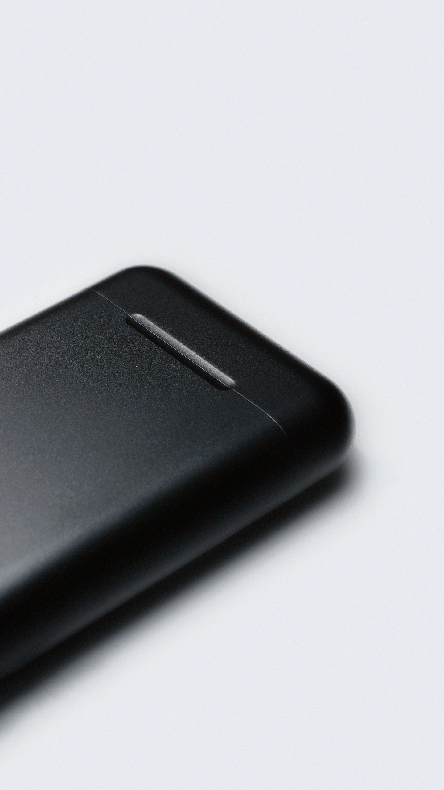 Carry Case Black Matte, PDP carousel 1, slide 03