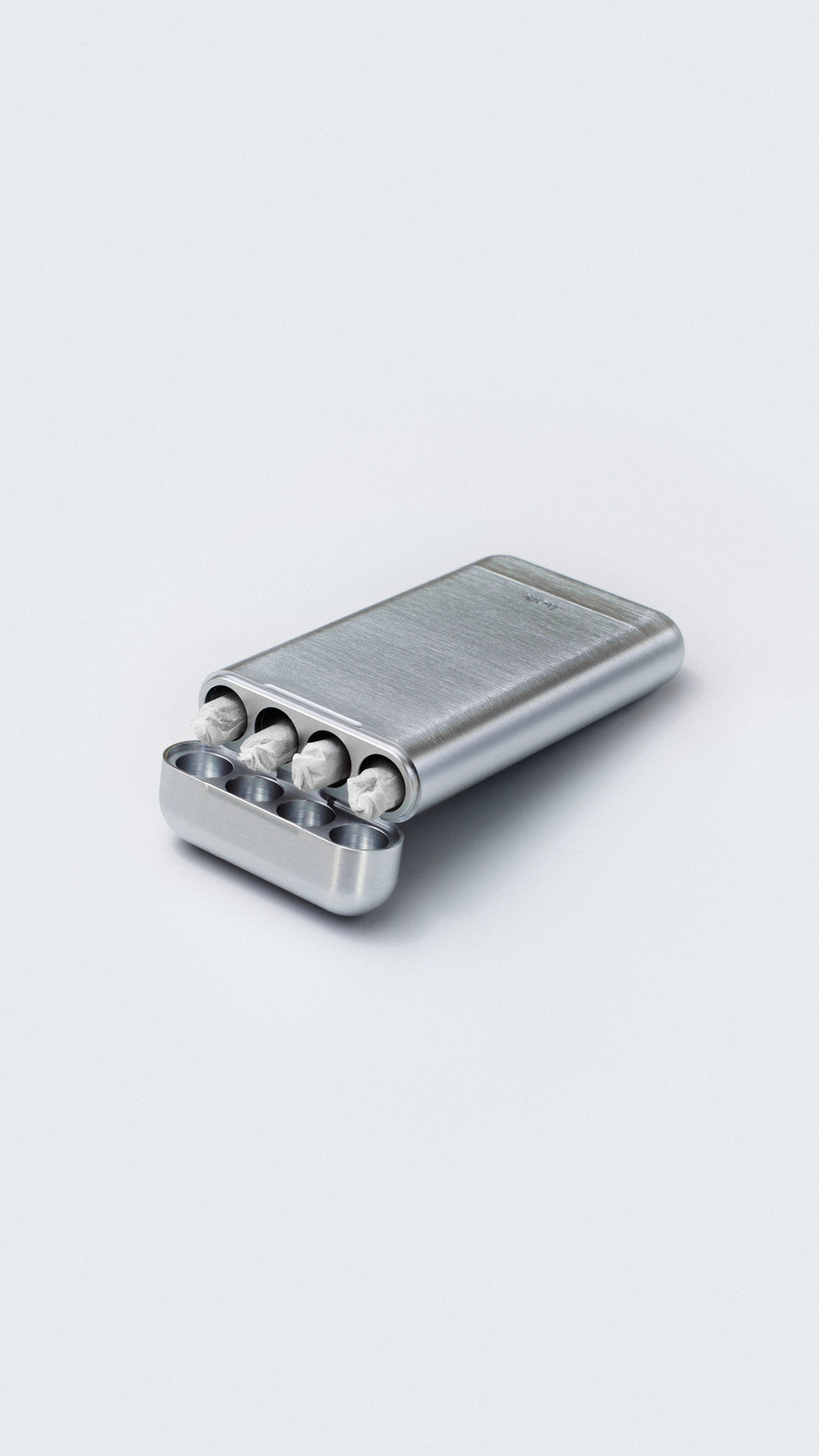 Carry Case Silver Brushed, PDP carousel 1, slide 02